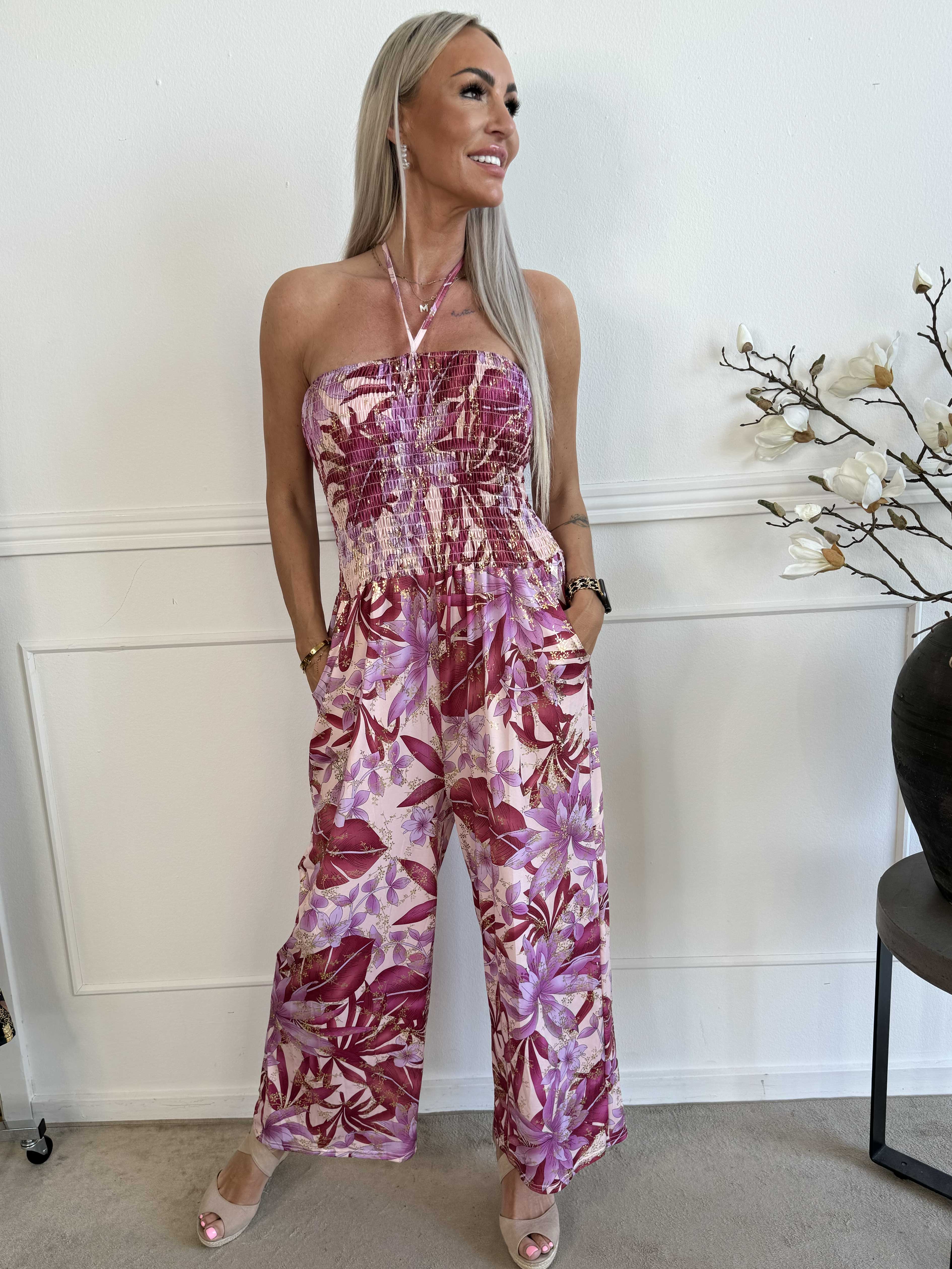 Pams Tube Jumpsuit - Elastisk buksedragt med smock ved brystet